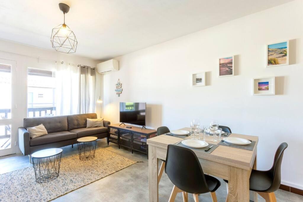 Chez Audrey - Agreable Appartement Duplex Climatise Et Convivial Le Grau-du-Roi Exteriér fotografie